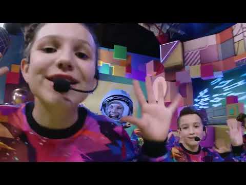 Видео: ☀️С добрым утром, малыши! Группа «Весёлые ребята» в гостях у Хрюши и Антона