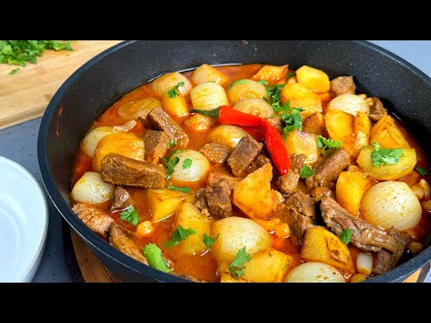 Видео: Обалдеть как ВКУСНО ! Луковое МЯСО , остановиться невозможно ! Рецепт на сковороде, просто и вкусно