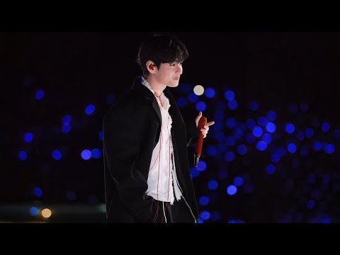 Видео: Полное видео, где Тэхён поёт «Love Me Again» — толпа взорвалась!