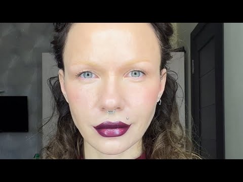 Видео: “Обесцвечивание бровей & винные губы”