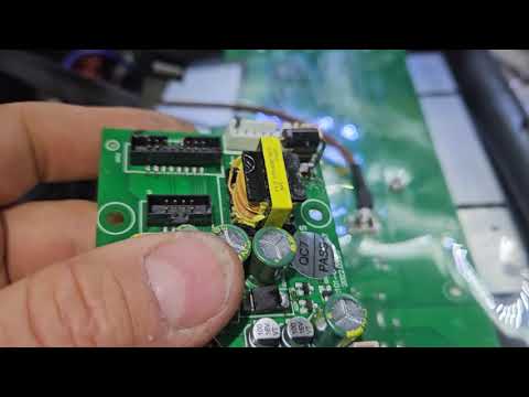 Видео: Ремонт sako 6kw. Пробой прансформатора.#гибридный инвертор#ремонт