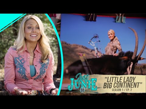 Видео: Just Junie S1:E2 Little Lady, Big Continent | Игра Plains в Южной Африке