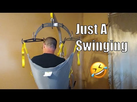 Видео: Повседневная жизнь: как пользоваться подъемником Hoyer