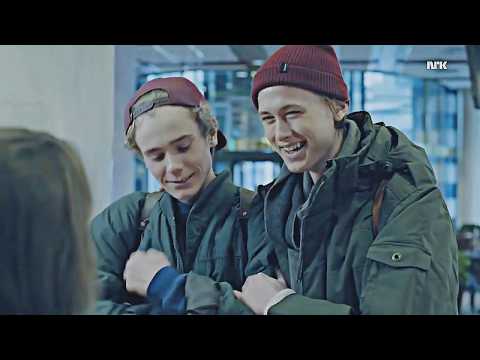 Видео: Исак + Эван ( собирай меня )