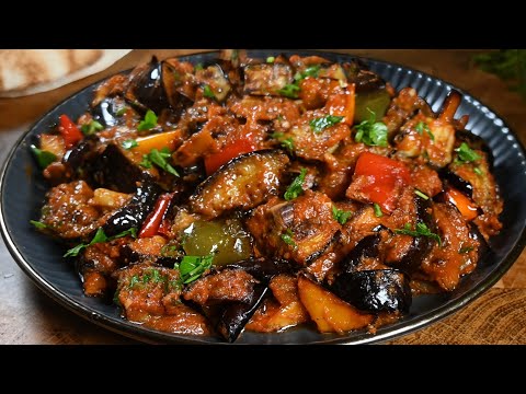 Видео: Рецепт жареных баклажанов 🍆 Легкое вегетарианское блюдо |  Рецепты с баклажанами 😋