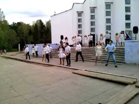 Видео: Пока мы молоды