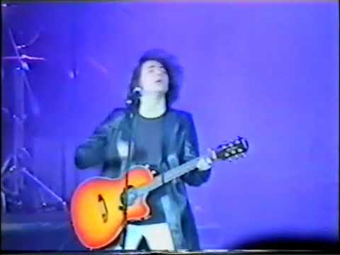 Видео: Земфира - Концерт в Волгограде 16.04.2000