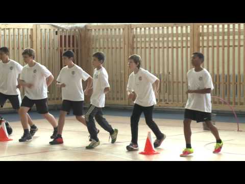 Видео: Урок физической культуры, Головин_Е.А., 2014