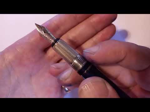 Видео: Обзор перьевой ручки Dunhill Sidecar