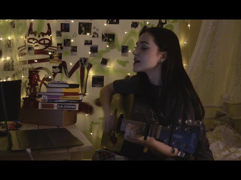 Видео: Красные звёзды  - Баррикадная любовь (cover)