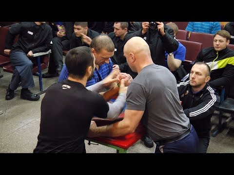 Видео: Рождественский турнир по армрестлингу прошел в ИК №20