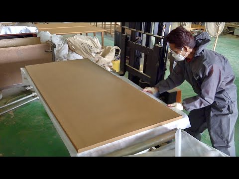 Видео: Процесс изготовления кровати из глины. Фабрика кроватей из охры в Корее