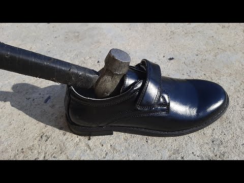 Видео: 5 МИНУТ И МОЗОЛЕЙ НЕ БУДЕТ! Что сделать с обувью, чтобы она не натирала пятки. Мозоли на пятках.