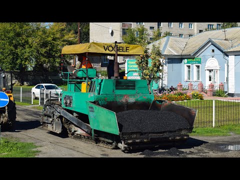 Видео: Старый немецкий асфальтоукладчик Vögele Super 1800-3/ Der alte deutsche Fertiger Vögele Super 1800-3