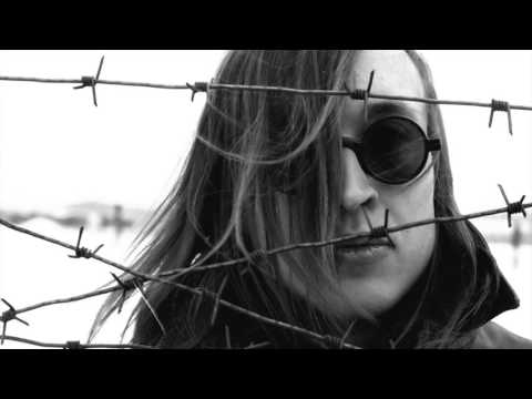 Видео: Памяти Егора Летова. Трибьют на фортепиано. Гражданская оборона на пианино