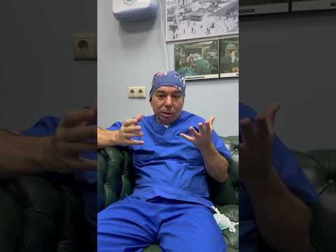 Видео: Как вернуть хорошее зрение после 40 лет что лучше лазерная коррекция или имплантация линзы