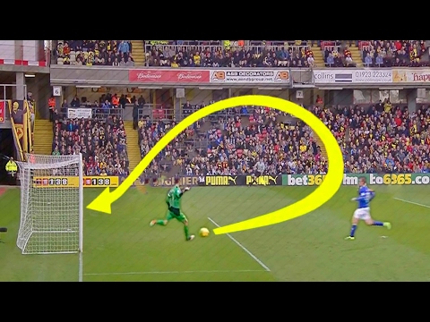 Видео: 12 Самых неожиданных голов в футболе