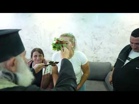 Видео: Освещаване на Нов Дом на Краси & Краса   2025