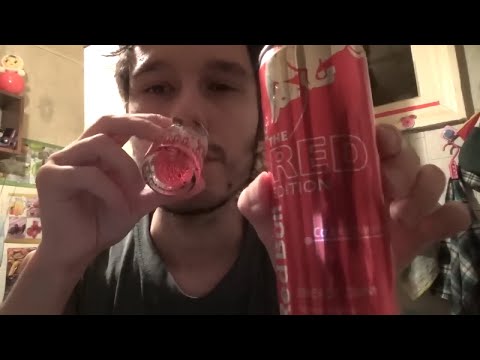 Видео: Red Bull с клюквой The Red Edition