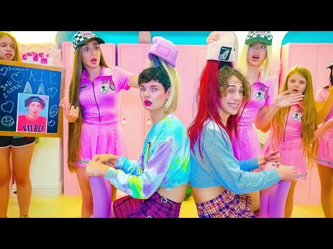 Видео: Ко ће све тајне открити? Дијана не уме да опрости таквим пријатељима...