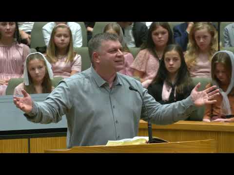 Видео: “Ходи з Богом, і Він захистить тебе” - Проповідь Виталий Смитюх