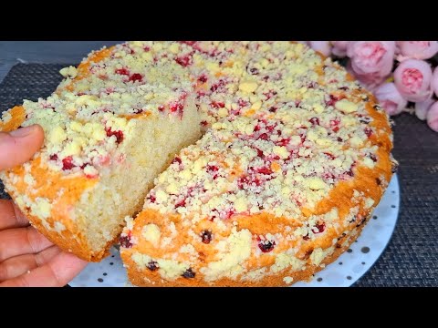 Видео: ПИРОГ за 5 минут! Все смешал и в духовку ! Когда нет времени, пеку ПИРОГ со смородиной!