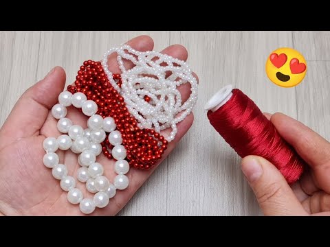 Видео: 😍ОНИ ВСЕ БЫЛИ ТАКИЕ МИЛЫЕ😍👆👆ТРИ ПРОСТЫХ УЗОРА С НИТКОЙ И БИСЕРАМИ.