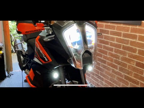 Видео: 2021 2022 2023 2024 KTM 1290 Super Adventure Установка дополнительного прожектора