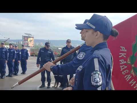 Видео: 105 полицаи положиха клетва във Варна, преди да встъпят в редиците на МВР