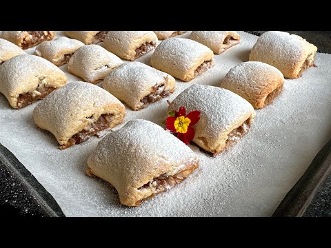 Видео: ЕСЛИ У ВАС ЕСТЬ ЯБЛОКО, ПРИГОТОВЬТЕ ЭТОТ ЛЕГКИЙ И ВКУСНЫЙ ДЕСЕРТ СЕЙЧАС