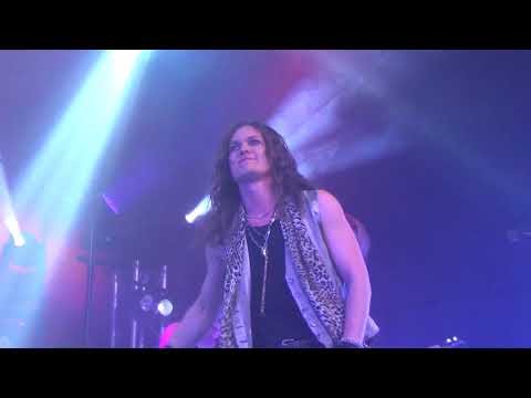 Видео: Евгений Егоров, "Без тебя" (Ария), сольный концерт "Музыкальные сокровища 80-х" , 03.06.23