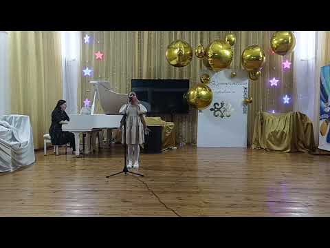 Видео: "Жираф" муз. А. Кудряшова, сл. В. Гафта