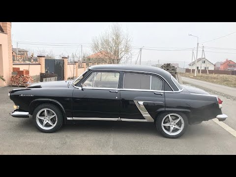 Видео: Необычная ГАЗ-21 Волга V8 с полным приводом 4х4 и АКПП на базе AUDI