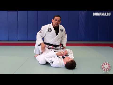 Видео: Основы контроля соперника в маунте | Сауло Рибейро