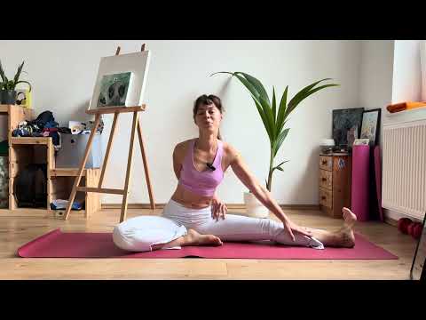 Видео: 20 минутный комплекс для занятия в первые дни менструации 🫶