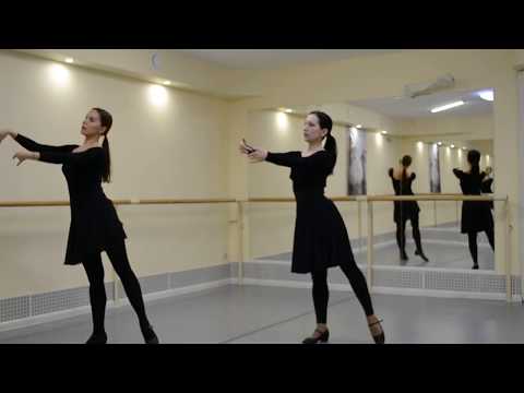 Видео: Упражнения для развития пластики рук в узбекском танце. Разминка для кистей.