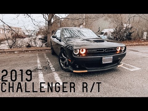 Видео: Dodge Challenger R/T HEMI V8 2019 года | Полный обзор и тест-драйв