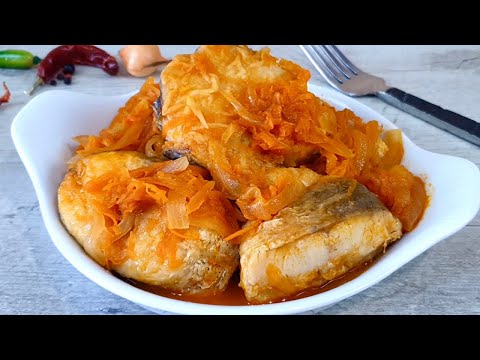 Видео: Бабушка Научила Вкусно Готовить Минтай! Рецепту уже 50 лет!Рыба под маринадом!