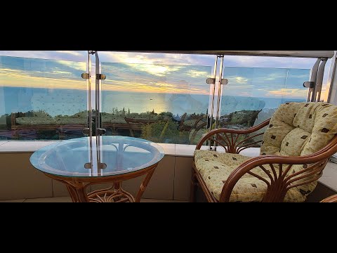 Видео: Идеал Хаус - обзор квартиры, 5 этаж, вид на море.