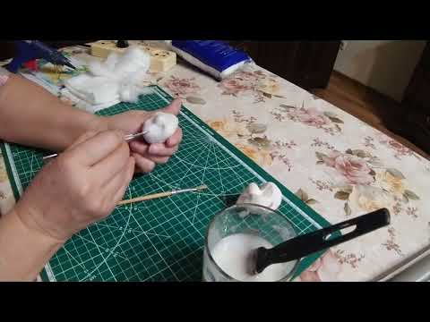 Видео: Ватная игрушка Клоун. Лепим лицо. Часть 1.