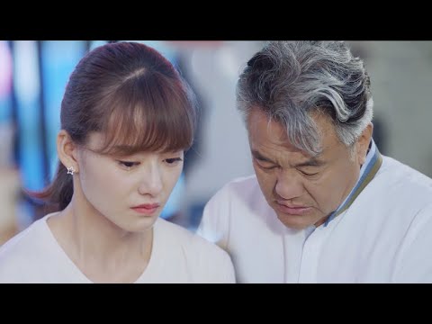 Видео: Через 20 лет, мой биологический отец снова встретил меня, просто раки блюда из его cry.💖ChineseDrama