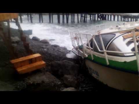 Видео: Кораблекрушение катера СТРИЖ!!!! Или как нельзя бросать катер.