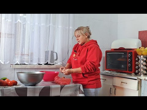 Видео: Васильевна ты где? Доярочка вернись!