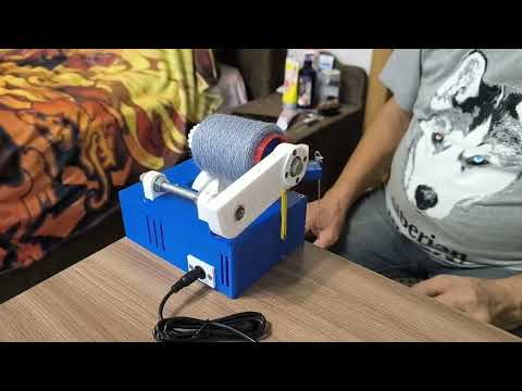 Видео: Электрическая моталка для пряжи с барабанным укладчиком