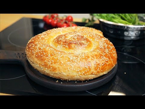 Видео: Рецепт пирога с курицей и грибами. Простой и вкусный пирог.