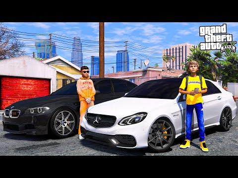 Видео: ОПЕРСКАЯ ЕЗДА В GTA 5 - ГОНКА MERCEDES E63 W212 ПРОТИВ BMW M5 F10! ШАШКИ В ПОТОКЕ! 🌊ВОТЕР