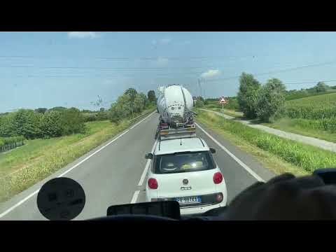 Видео: Дальнобой без Опыта. Италия во всей красе.