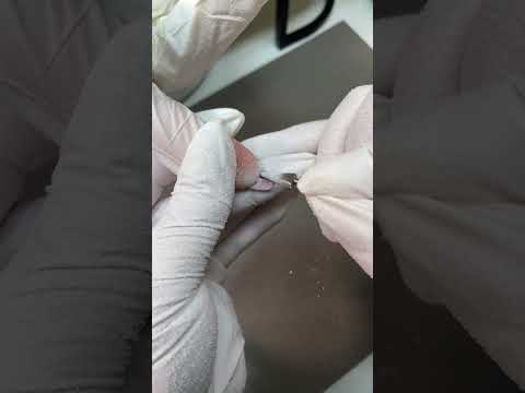 Видео: Укрепление ногтей 