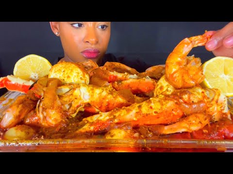 Видео: ASMR MUKBANG SEAFOOD KING CRAB ВКУСНЫЙ СОУС БЕЗ ГОВОРЯЩИХ НАСТОЯЩИХ ЗВУКОВ 먹방 EATING SHOW