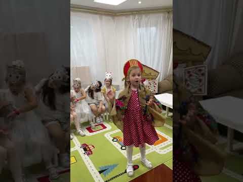 Видео: Сказка на английском языке "Волк и семеро козлят"